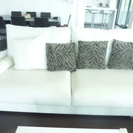 Chalet Paxarinas Апартаменти